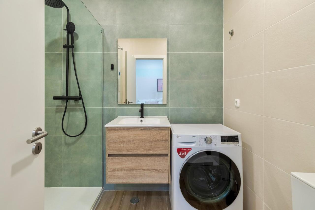 In Setubal Apartment Bagian luar foto